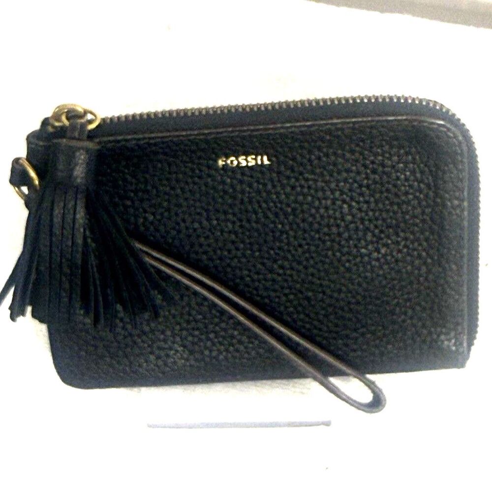 Fossil Black Pebbled Leather Tara Wristlet with Black Tassel Zip Around Change